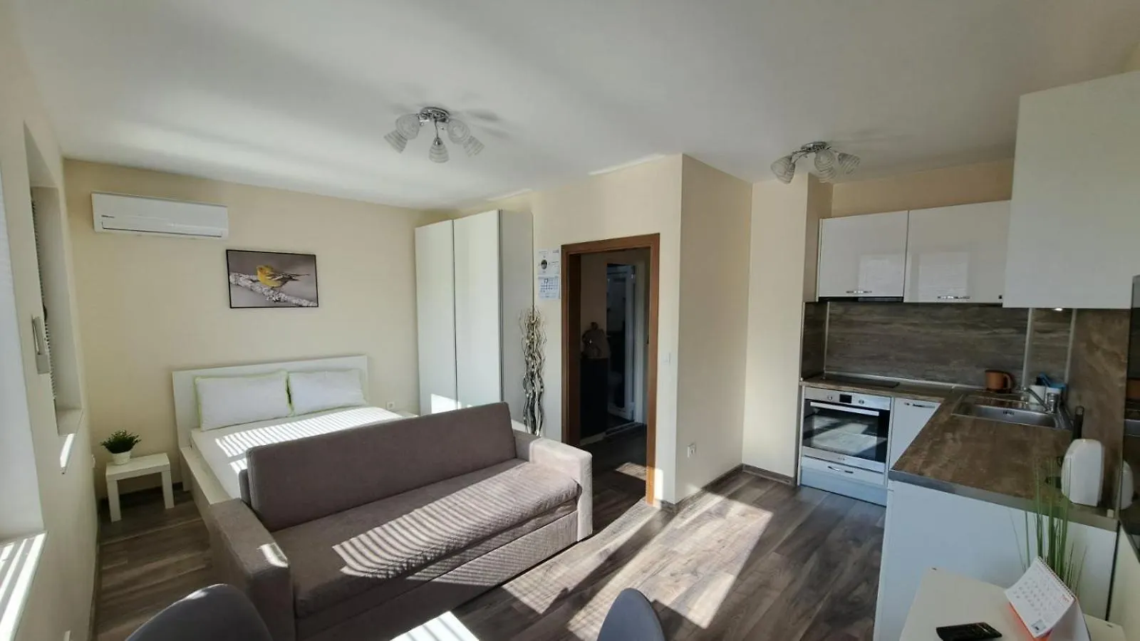 Hariton 2- Luxury Apartments Varna 0*,